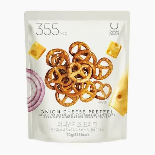 My Honest Review of the Viral Korean Onion Cheese Pretzel Snack: A Seoul Insider's Guide